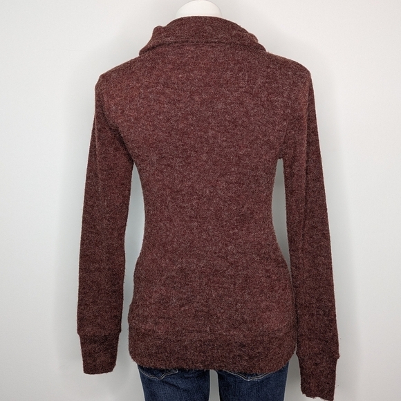 Kavu maroon fuzzy crossover mock neck long sleeve sweater S - Picture 6 of 9